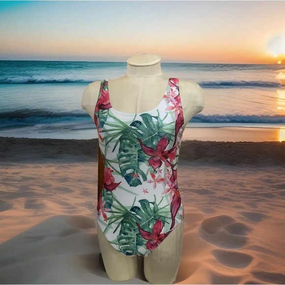 Nicole Miller Studio NWT Gorgeous Tropical Maillot/Swimsuit MSRP $120 - Picture 1 of 11